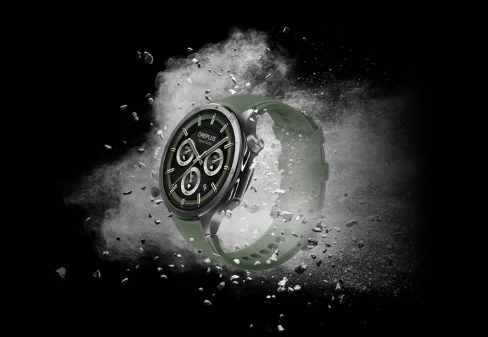 Detail layar smartwatch Android 2026 dengan kecerahan tinggi (Photo: Samsung, Google)